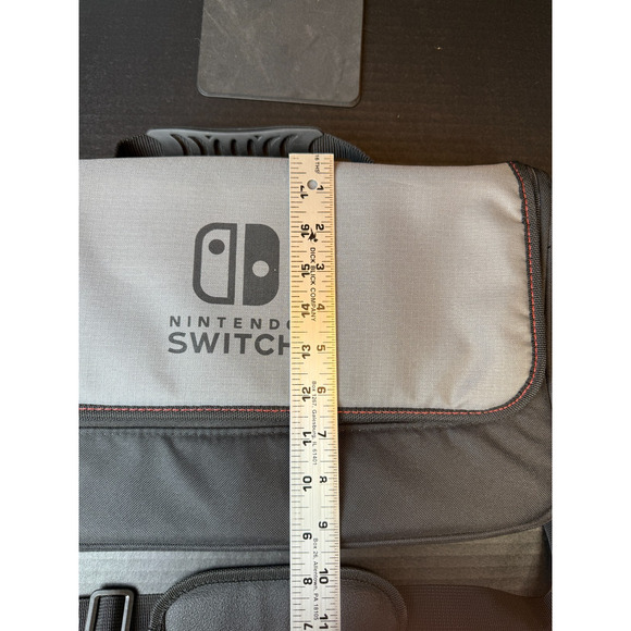 Nintendo Switch PowerA Everywhere Messenger Bag Travel Bag with Shoulder Strap - Picture 10 of 11
